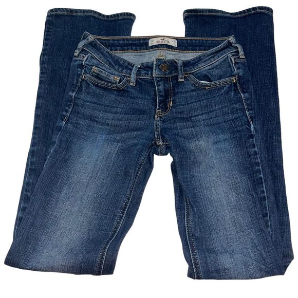 Hollister Denim - Hollister Straight Leg Medium Wash Jeans - Size 0 - 24 waist x 33
